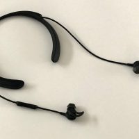 BOSE QuietControl 30 wireless headphones