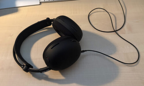 INZONE H9 IIを有線接続