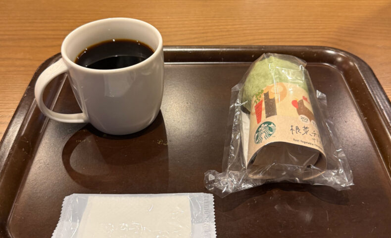 根菜チキンサラダラップ