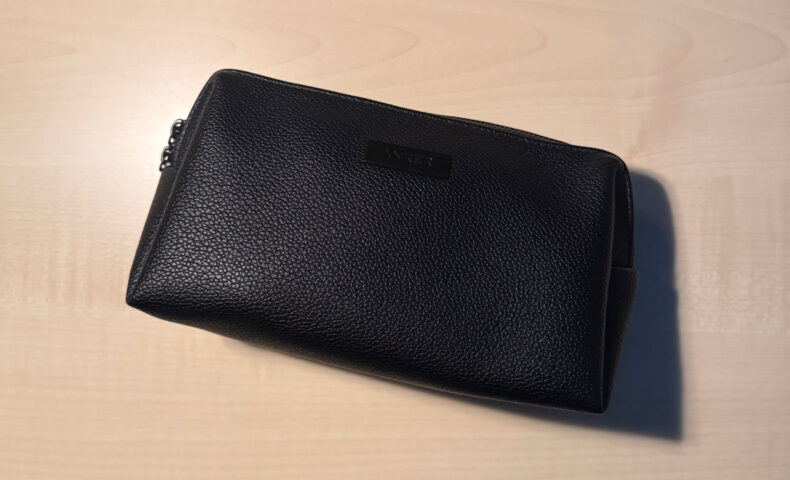 ANKER STYLE POUCH
